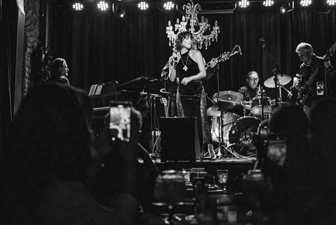 Edith Gondin apresenta “Le Petit Rendez Vous” neste sábado (23) no Porão do Delfino 146