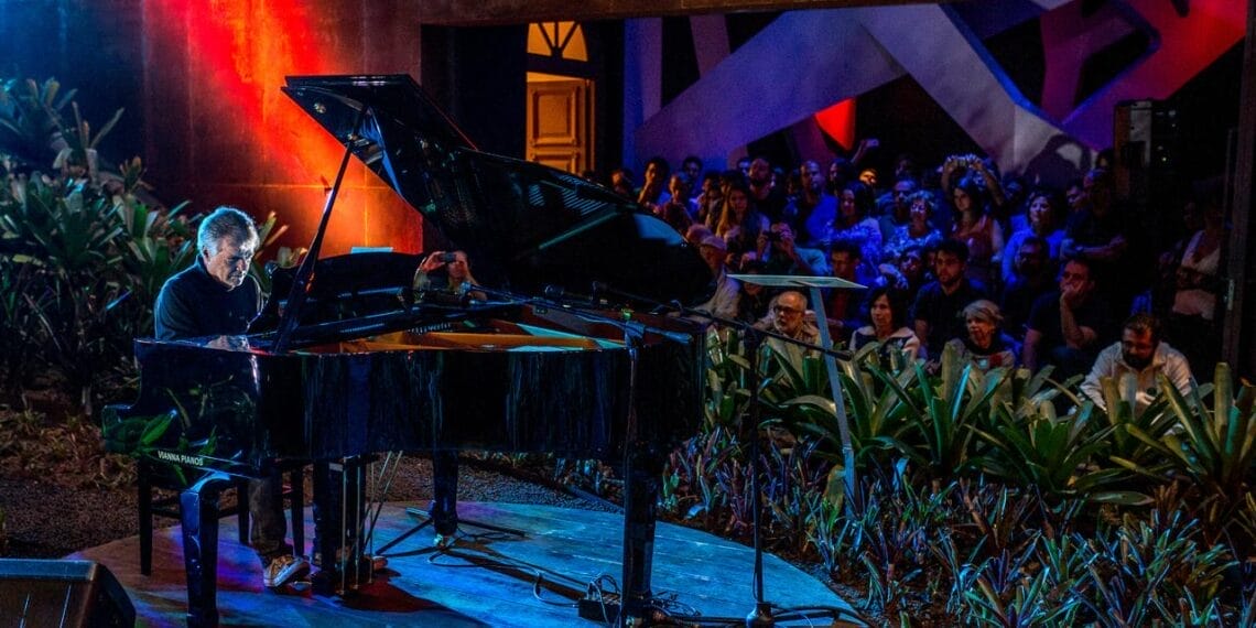 Túlio Mourão apresenta “Um Trem para Liverpool” no Jazzinn