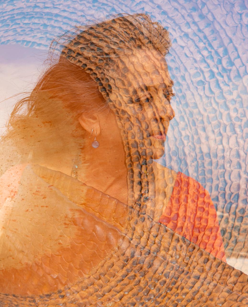 Exposição “O oco da mão” reúne 25 anos de produção da artista Betânia Silveira