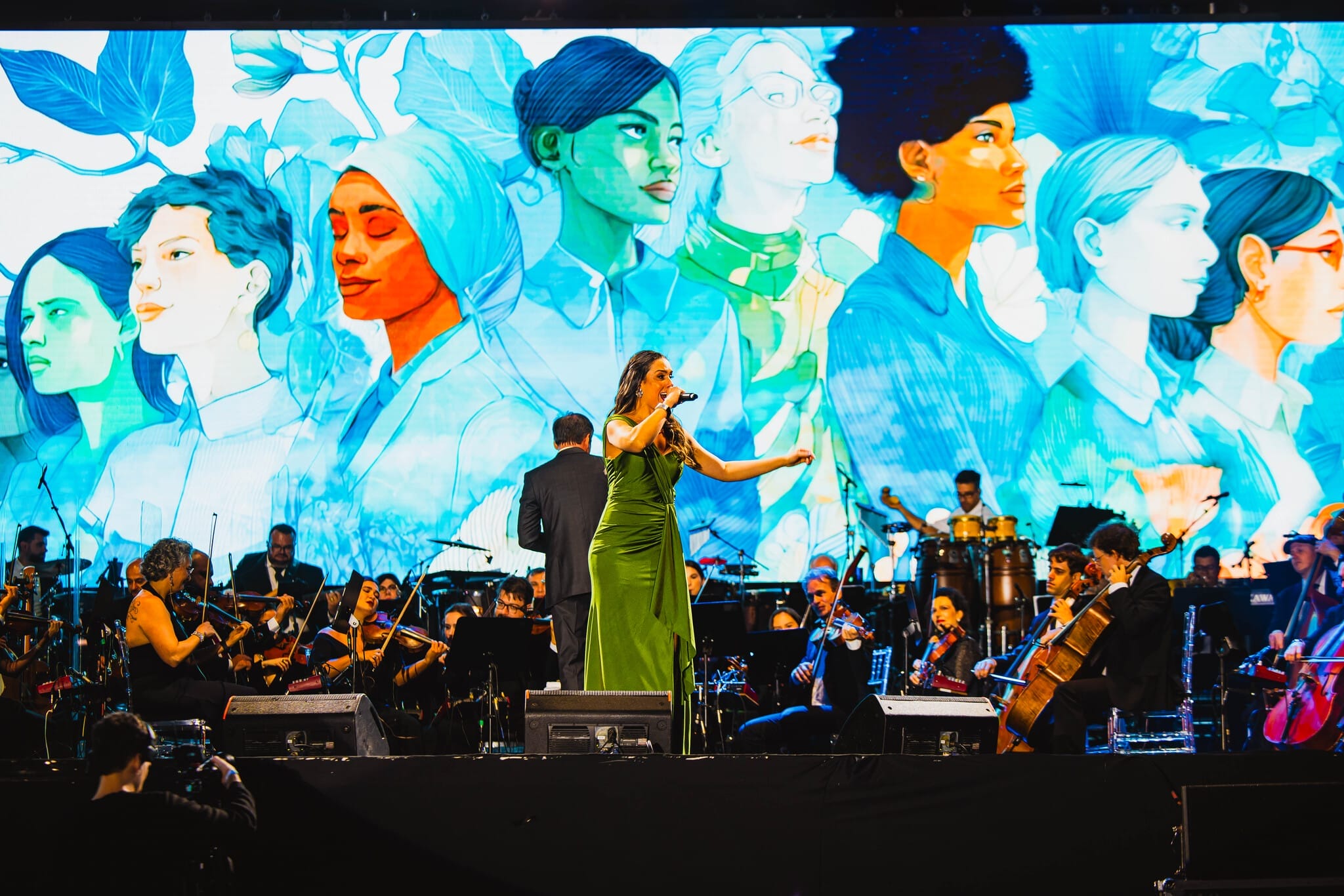 Concerto “Santa Catarina Canta Campeões” marca reabertura do Teatro Pedro Ivo nesta terça-feira (18)