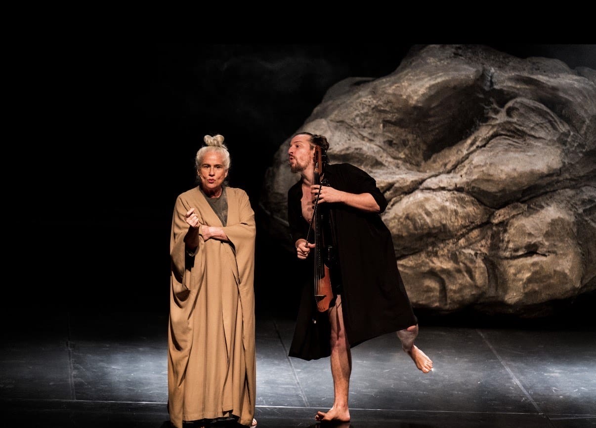 Espetáculo estrelado por Vera Holtz chega a Florianópolis