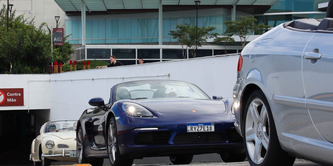 Continente Shopping recebe encontro de conversíveis neste sábado