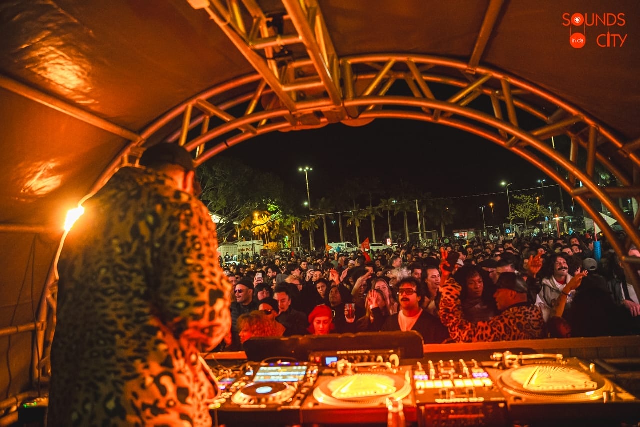 Sounds in da City traz OSGEMEOS para apresentação gratuita