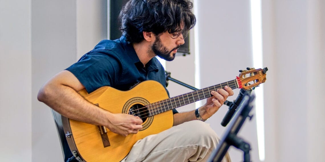 “Chorinho na Biblioteca” encerra temporada de shows gratuitos em Itajaí