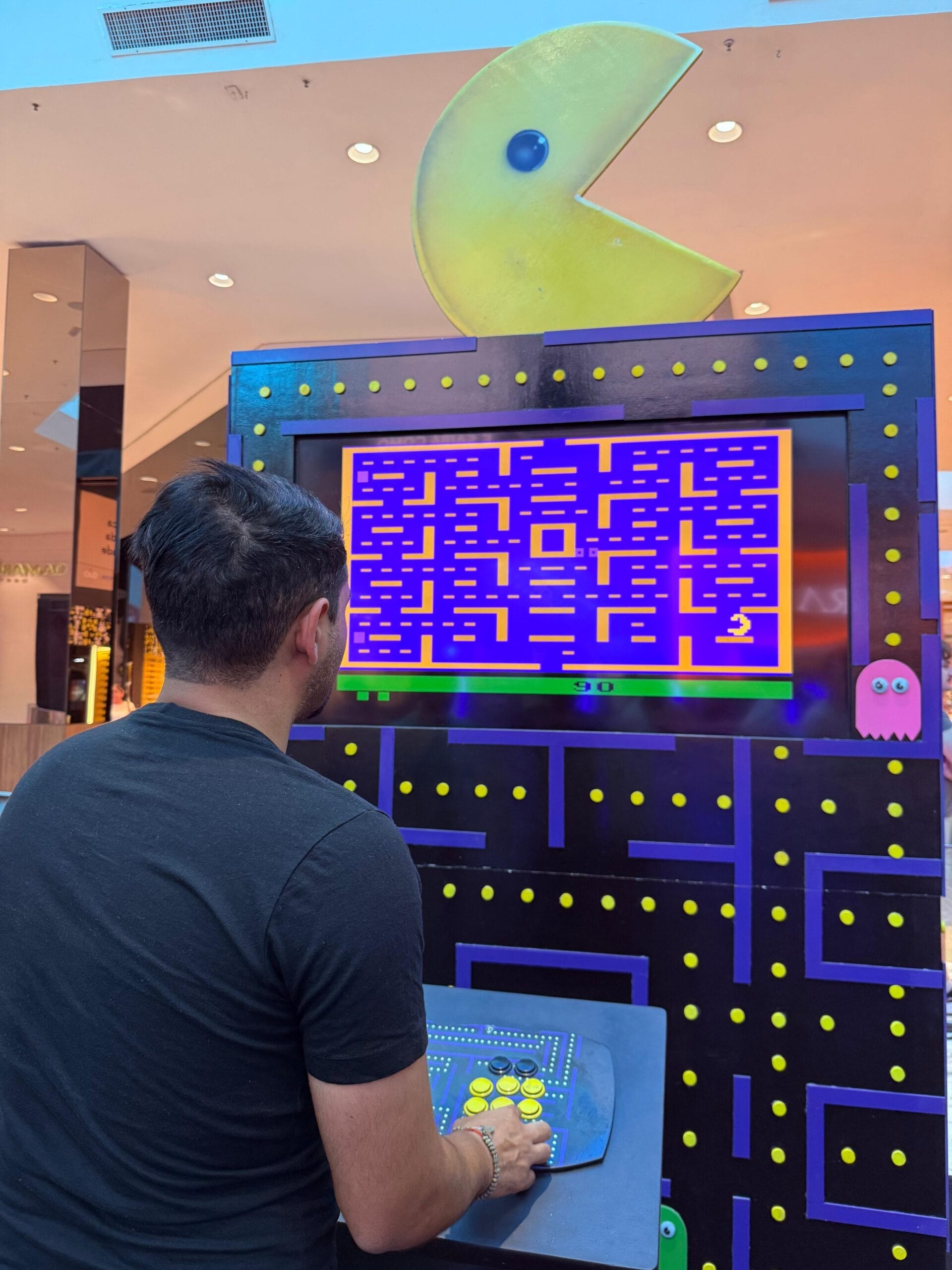 Últimos dias para aproveitar arena de games gratuita no Continente Shopping